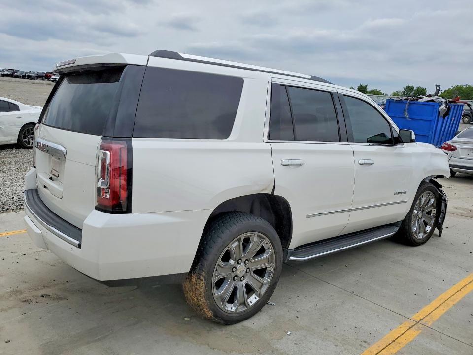 52765306 :رقم المزاد ، 1GKS2CKJ8HR340115 vin ، 2017 Gmc Yukon مزاد بيع