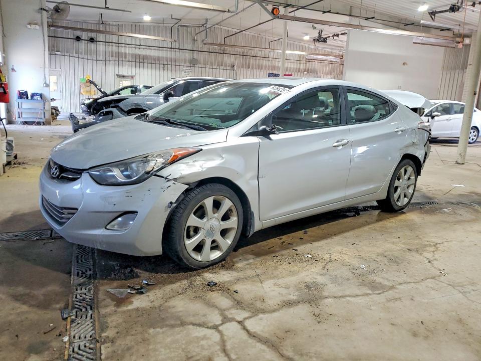 52882316 :رقم المزاد ، KMHDH4AE4DU846461 vin ، 2013 Hyundai Elantra مزاد بيع