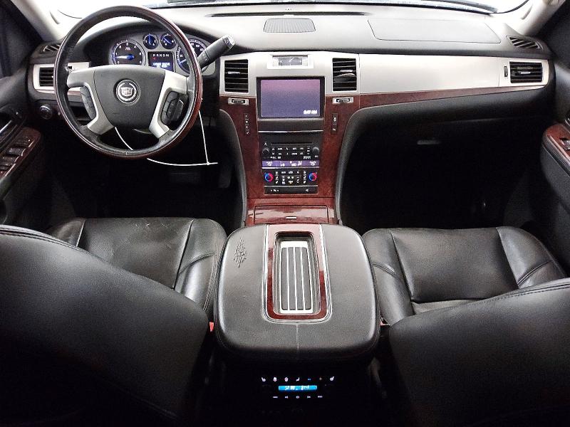 2014 Cadillac Escalade მანქანა იყიდება აუქციონზე, vin: 1GYS4BEF9ER243261, აუქციონის ნომერი: 54482236