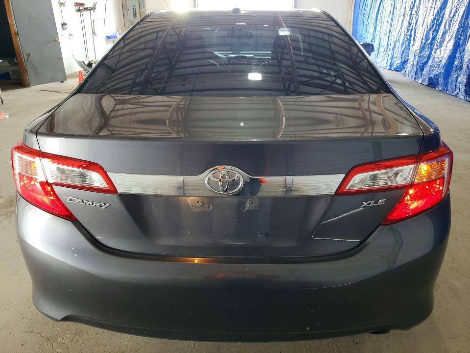 2014 Toyota Camry მანქანა იყიდება აუქციონზე, vin: 4T4BF1FK5ER348187, აუქციონის ნომერი: 52693816
