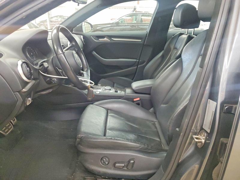 54294506 :رقم المزاد ، WAUUPBFF9JA092285 vin ، 2018 Audi A3 مزاد بيع