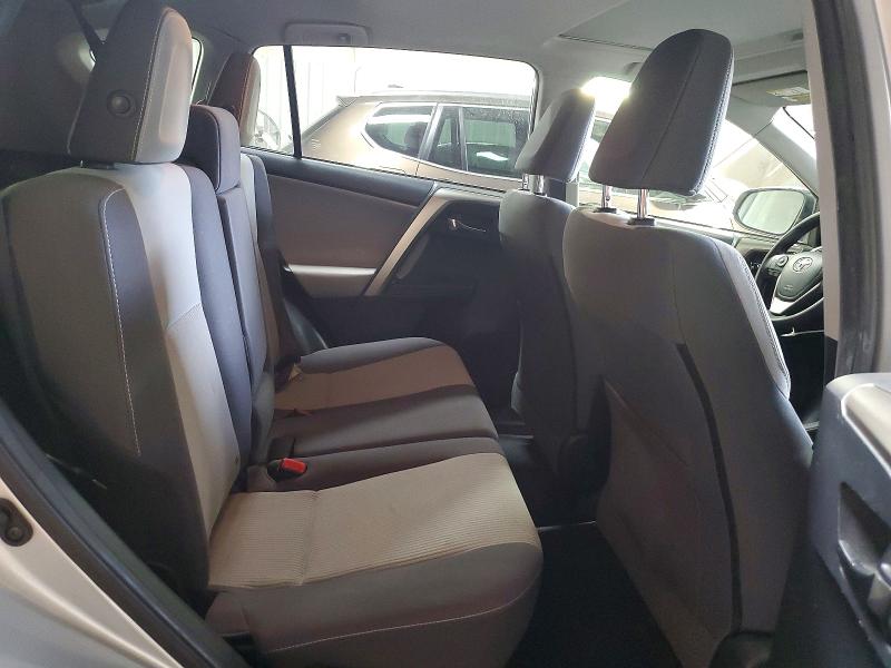 Продажа на аукционе авто 2015 Toyota Rav4, vin: JTMRFREV1FJ028309, номер лота: 51763286