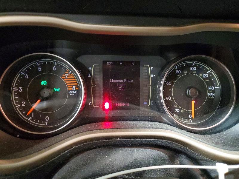 52186896 :رقم المزاد ، 1C4PJMCS8GW102928 vin ، 2016 Jeep Cherokee مزاد بيع