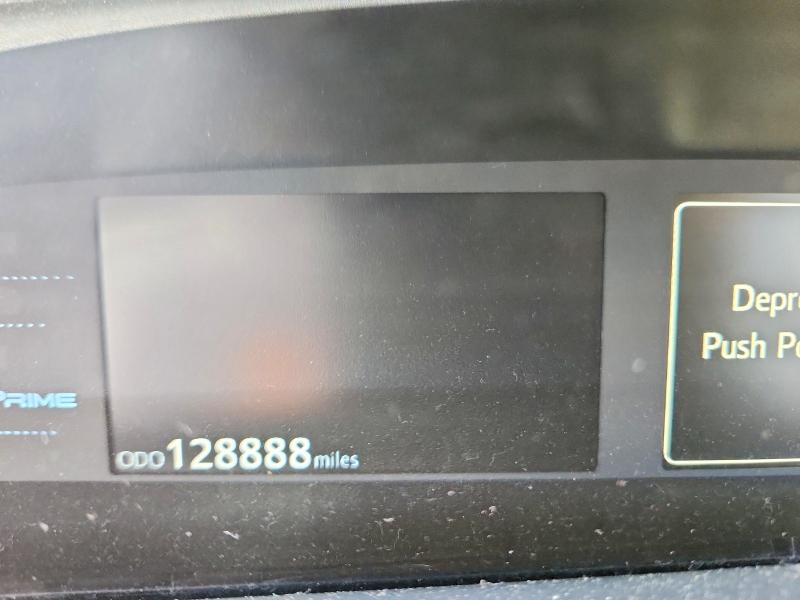 Продажа на аукционе авто 2017 Toyota Prius Prime, vin: JTDKARFP8H3049794, номер лота: 52233586