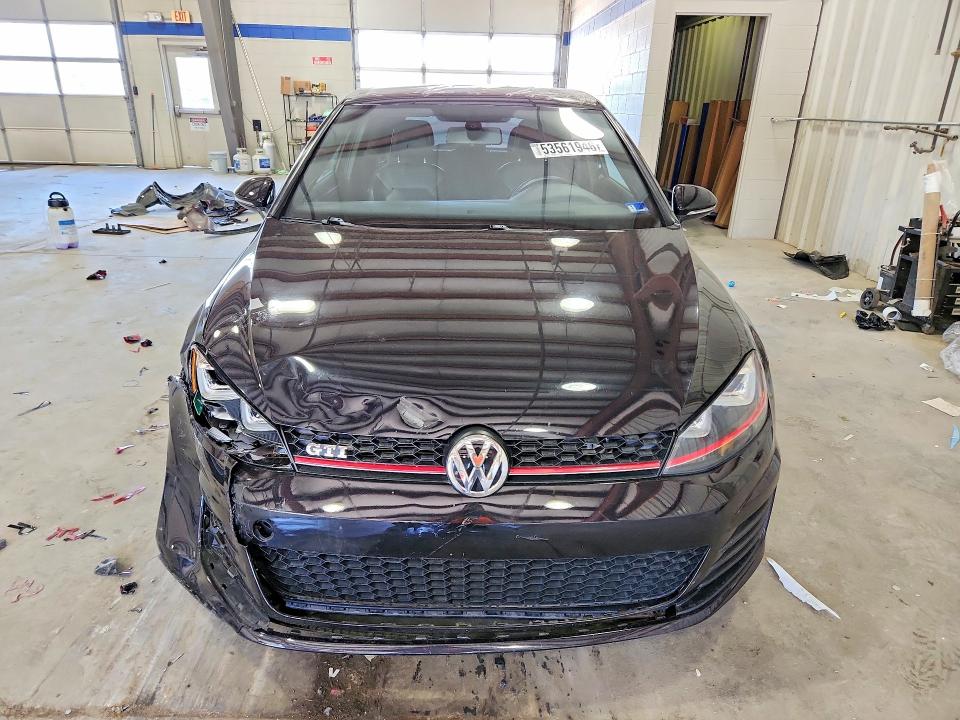 Продажа на аукционе авто 2015 Volkswagen Gti, vin: 3VWTT7AU6FM034719, номер лота: 53561946