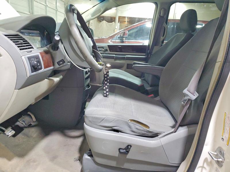 52154396 :رقم المزاد ، 2A4RR5D16AR243469 vin ، 2010 Chrysler Town & Country مزاد بيع