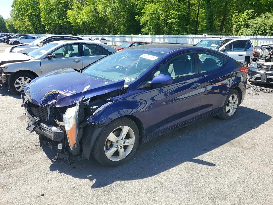 2013 Hyundai Elantra მანქანა იყიდება აუქციონზე, vin: 5NPDH4AE3DH301530, აუქციონის ნომერი: 53348526