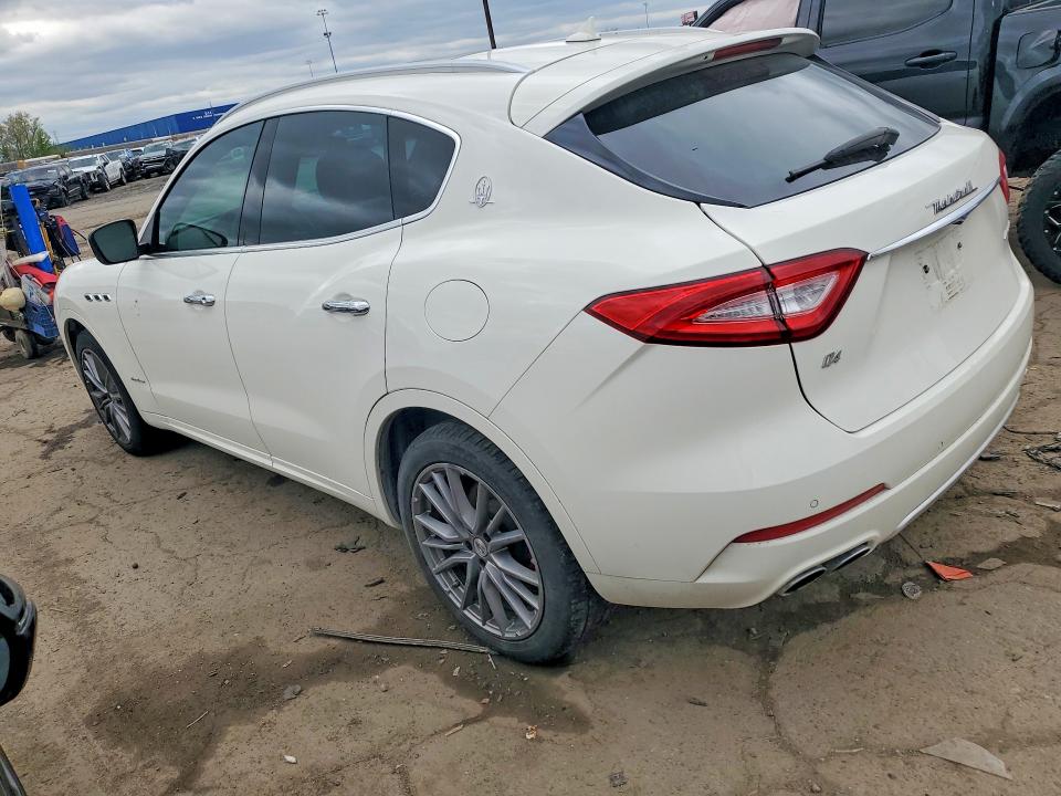 53432156 :رقم المزاد ، ZN661XUL4LX349869 vin ، 2020 Maserati Levante مزاد بيع