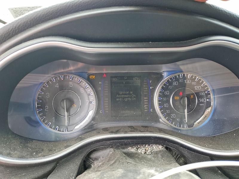 2015 Chrysler 200 მანქანა იყიდება აუქციონზე, vin: 1C3CCCAB1FN710000, აუქციონის ნომერი: 52494066