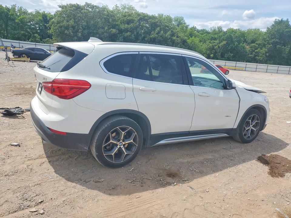 51469076 :رقم المزاد ، WBXHT3C30H5F85555 vin ، 2017 Bmw X1 مزاد بيع