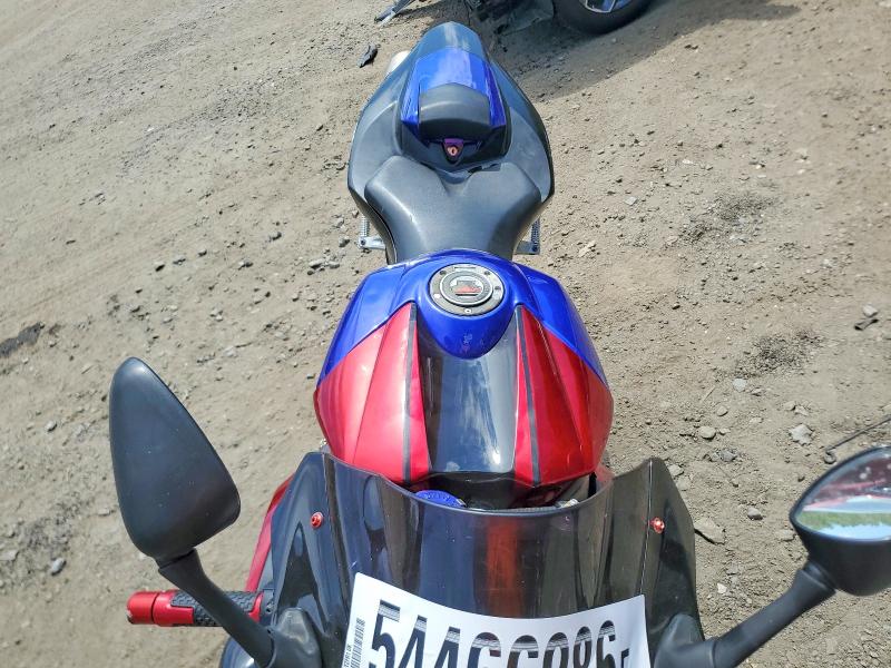 2006 Yamaha Yzfr1 მანქანა იყიდება აუქციონზე, vin: JYARN15E76A007271, აუქციონის ნომერი: 54466286
