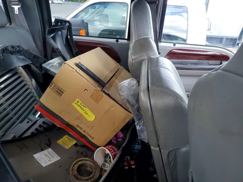Auction sale of the 2005 Ford Truck/van F350 Sd Lariat Crew, vin: 1FTWW31P35EA00977, lot number: 51488046