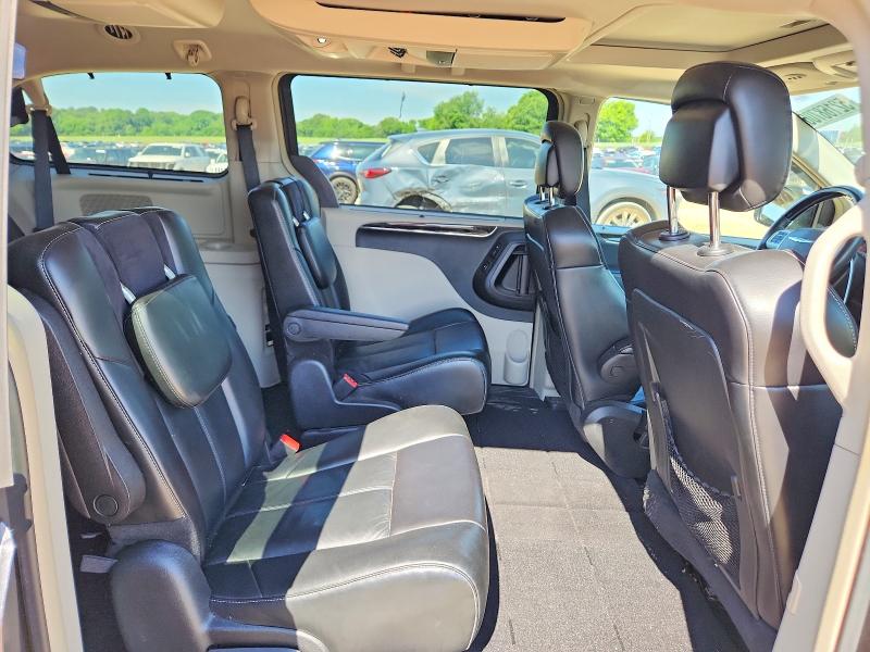 2015 Chrysler Town & Country მანქანა იყიდება აუქციონზე, vin: 2C4RC1GG2FR506225, აუქციონის ნომერი: 52168706