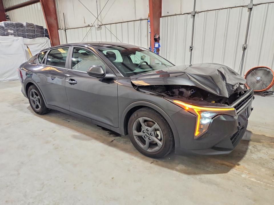 Продажа на аукционе авто 2025 Kia K4, vin: 3KPFT4DE1SE160235, номер лота: 54554526