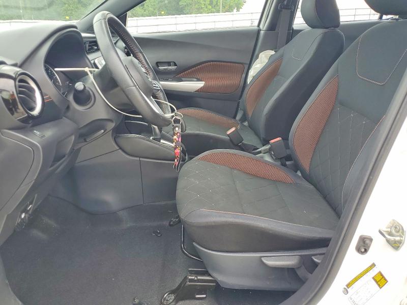 55532896 :رقم المزاد ، 3N1CP5CU1JL538945 vin ، 2018 Nissan Kicks مزاد بيع