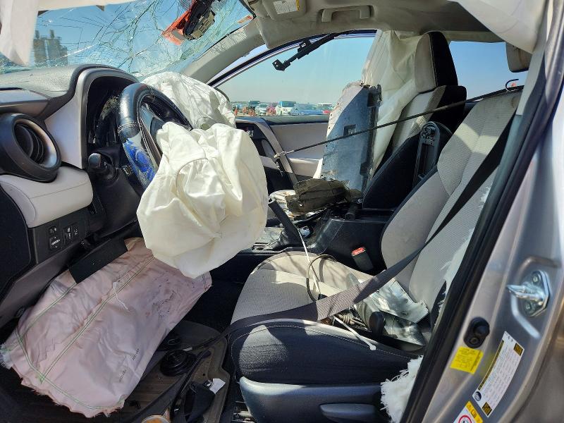 Продажа на аукционе авто 2018 Toyota Rav4, vin: JTMWFREV0JJ164863, номер лота: 53796966
