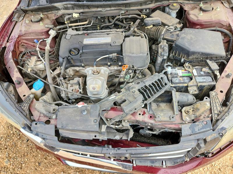 52554316 :رقم المزاد ، 1HGCR2F33FA172124 vin ، 2015 Honda Accord مزاد بيع