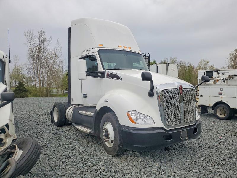 Продажа на аукционе авто 2016 Kenworth T680, vin: 1XKYA48X6GJ496424, номер лота: 50605766