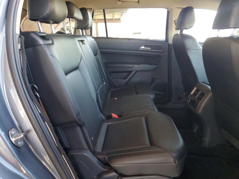 53943976 :رقم المزاد ، 1V2LR2CA2JC530424 vin ، 2018 Volkswagen Atlas مزاد بيع