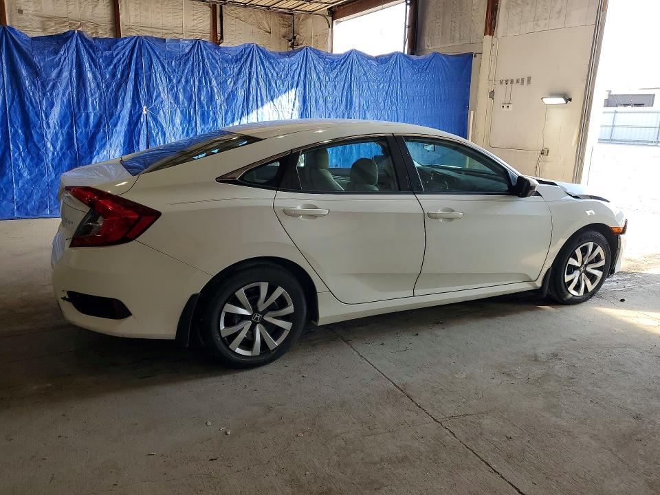 53521696 :رقم المزاد ، 19XFC2F56HE022930 vin ، 2017 Honda Civic مزاد بيع