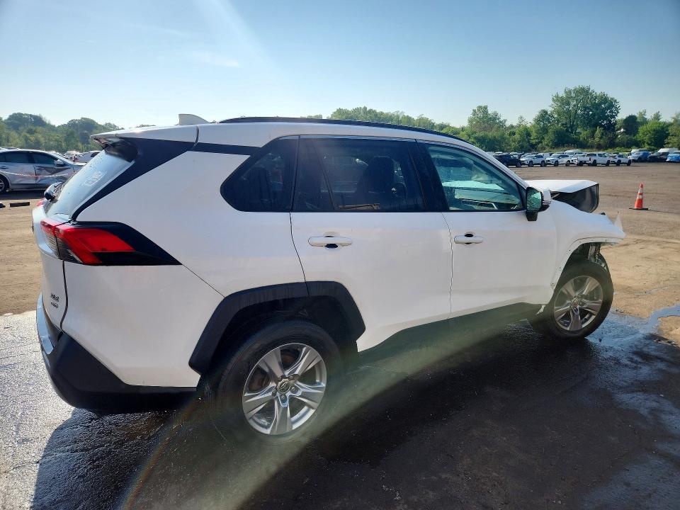 2022 Toyota Rav4 მანქანა იყიდება აუქციონზე, vin: 2T3P1RFV5NW254843, აუქციონის ნომერი: 53815366