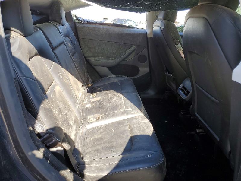 53656876 :رقم المزاد ، 7SAYGDED3RF103724 vin ، 2024 Tesla Model  Y مزاد بيع