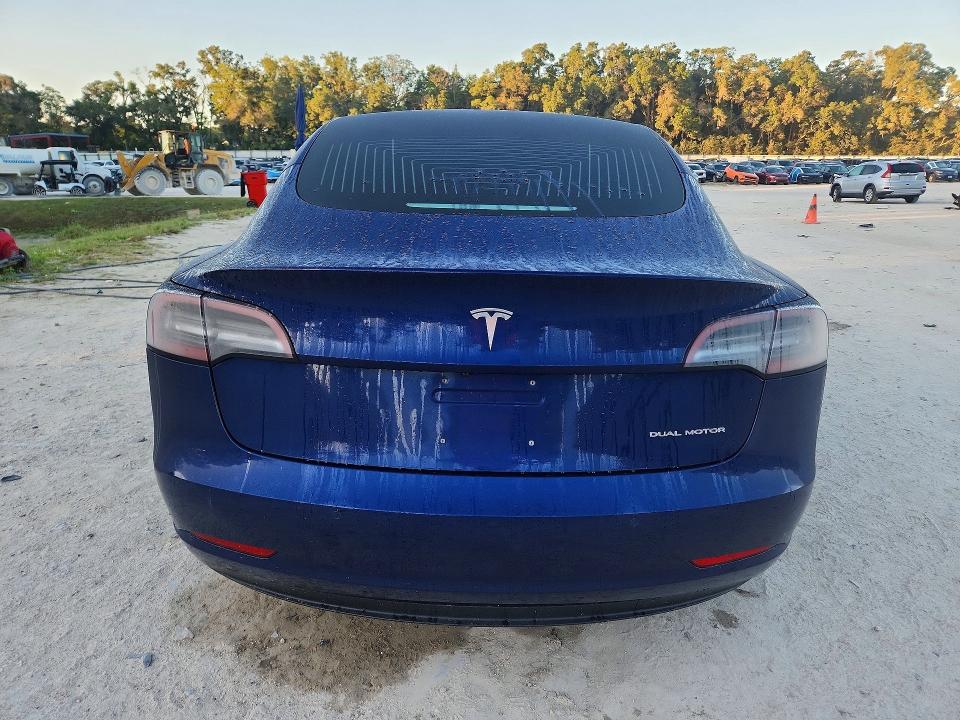 Продаж на аукціоні авто 2018 Tesla Model 3, vin: 5YJ3E1EB1JF115000, номер лоту: 53300746