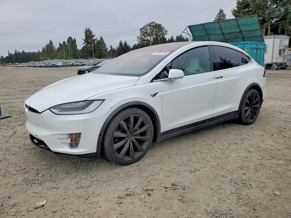 Продаж на аукціоні авто 2017 Tesla Model X, vin: 5YJXCBE28HF049472, номер лоту: 51912756