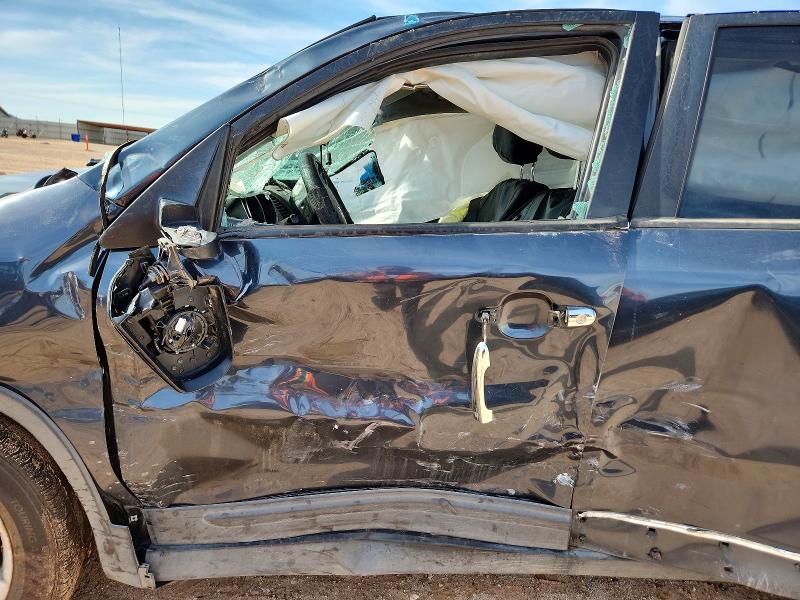 55361636 :رقم المزاد ، 5XYKUCA11BG072036 vin ، 2011 Kia Sorento مزاد بيع