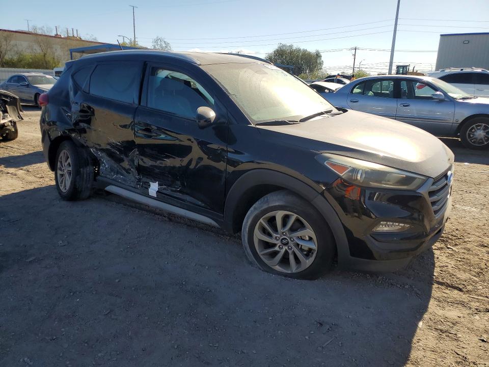 52757396 :رقم المزاد ، KM8J33A41HU534624 vin ، 2017 Hyundai Tucson مزاد بيع