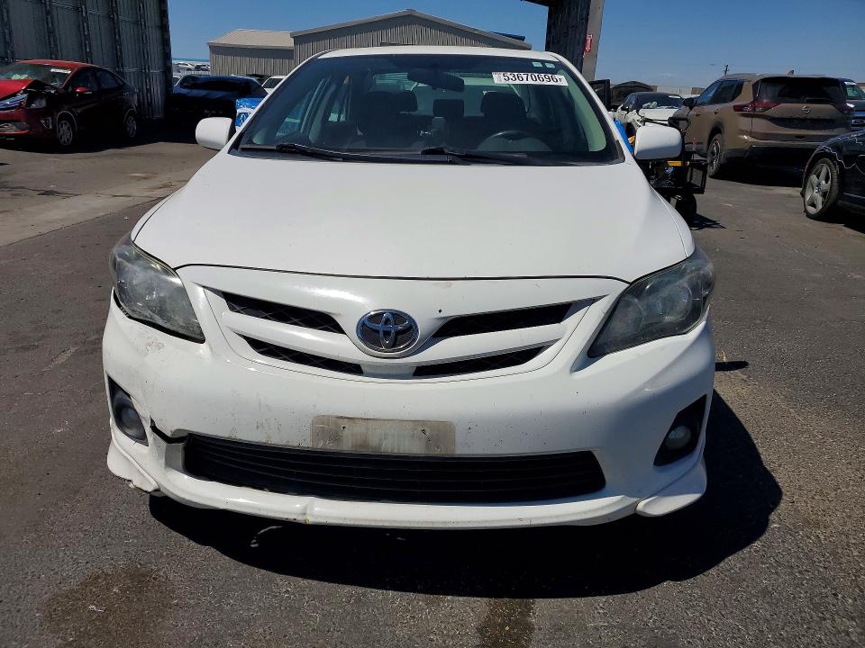 2013 Toyota Corolla მანქანა იყიდება აუქციონზე, vin: 5YFBU4EE5DP152280, აუქციონის ნომერი: 53670696