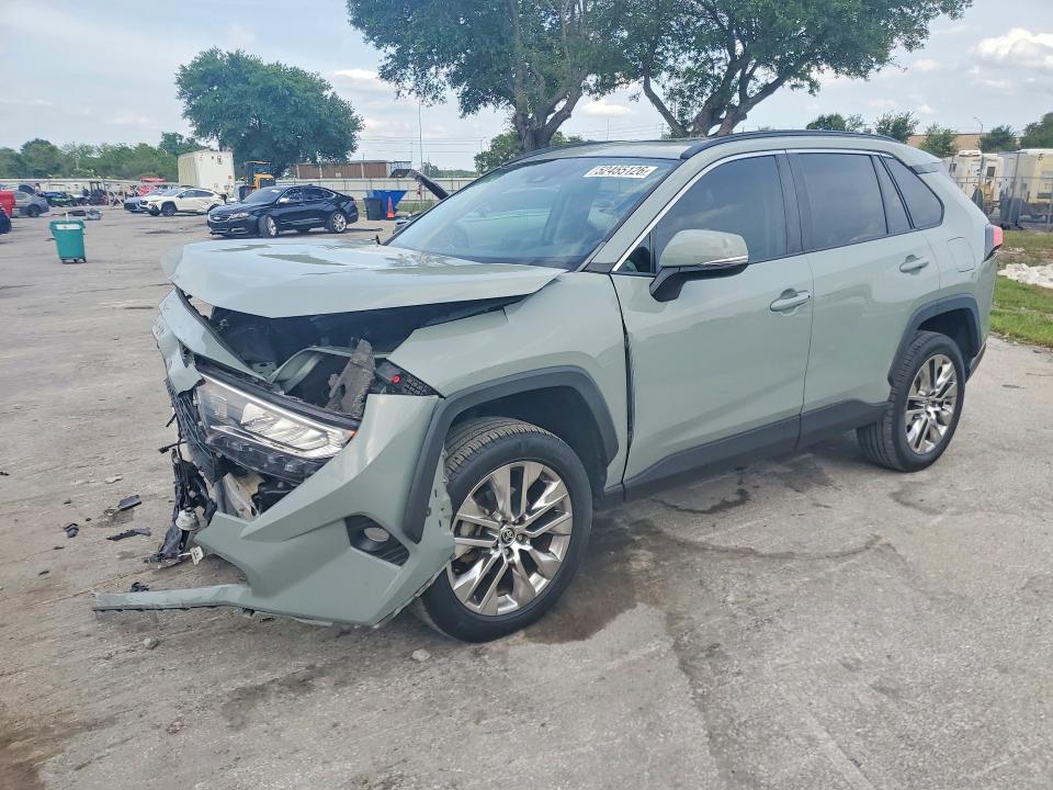 2021 Toyota Rav4 მანქანა იყიდება აუქციონზე, vin: 2T3C1RFV7MW154238, აუქციონის ნომერი: 52455126
