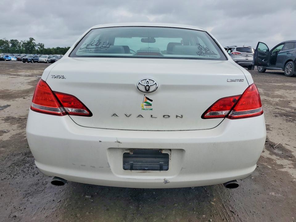 2006 Toyota Avalon მანქანა იყიდება აუქციონზე, vin: 4T1BK36B86U110739, აუქციონის ნომერი: 54857046