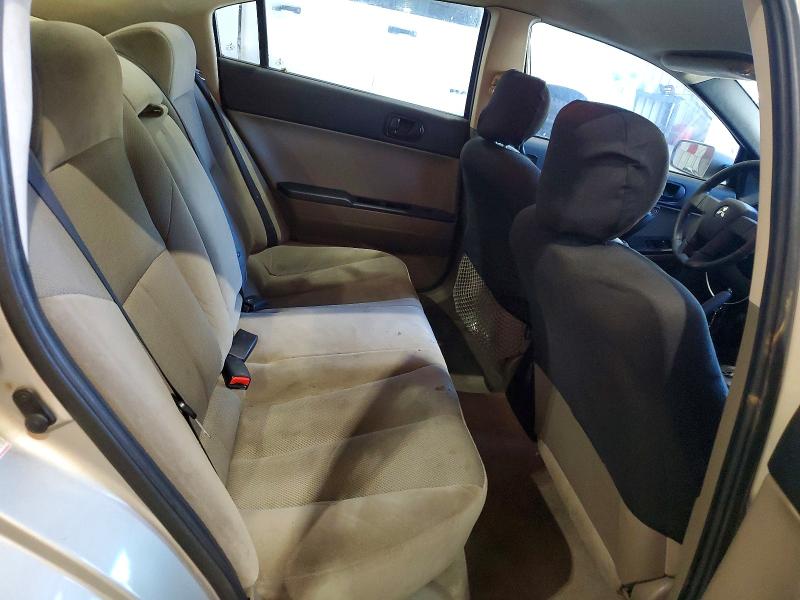 53537716 :رقم المزاد ، 4A3AB36F04E116090 vin ، 2004 Mitsubishi Galant مزاد بيع