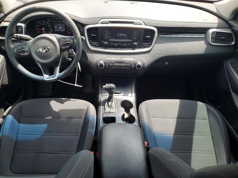 2017 Kia Sorento მანქანა იყიდება აუქციონზე, vin: 5XYPG4A37HG328810, აუქციონის ნომერი: 54977686