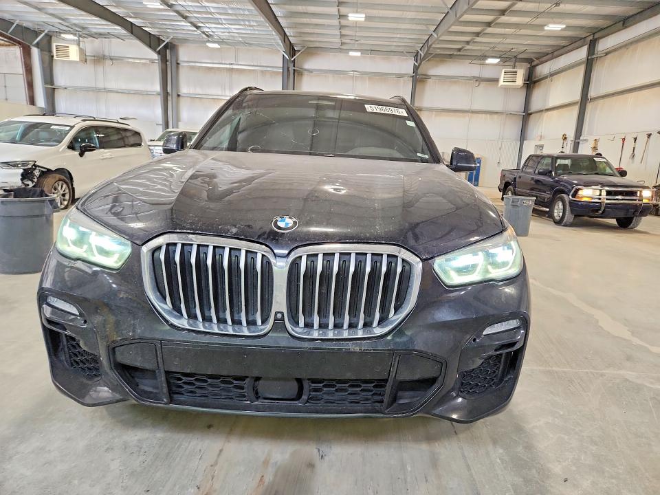 51966976 :رقم المزاد ، 5UXJU2C50KLN49466 vin ، 2019 Bmw X5 مزاد بيع