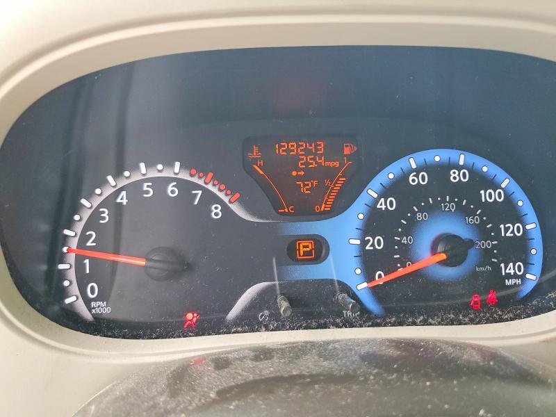 54611616 :رقم المزاد ، JN8AZ2KR0AT166993 vin ، 2010 Nissan Cube مزاد بيع