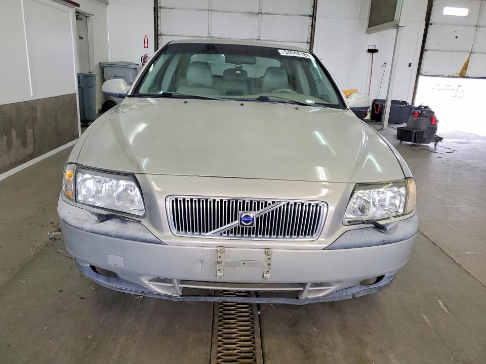 Продажа на аукционе авто 2001 Volvo S80, vin: YV1TS94D511185743, номер лота: 54048186