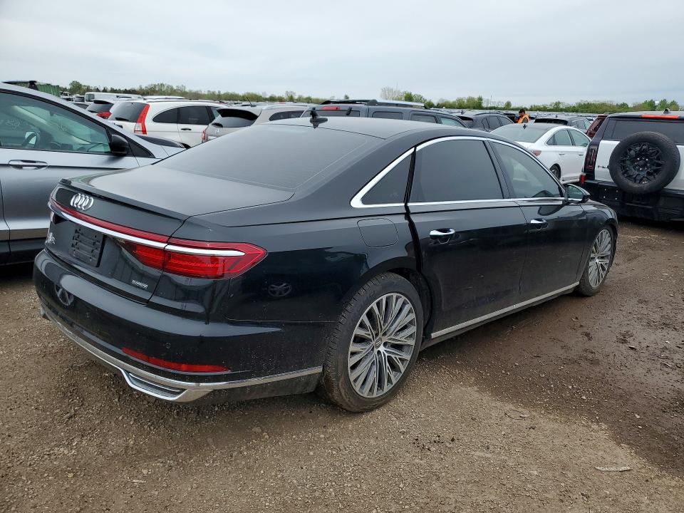 51820236 :رقم المزاد ، WAU8DAF89KN018168 vin ، 2019 Audi A8 مزاد بيع