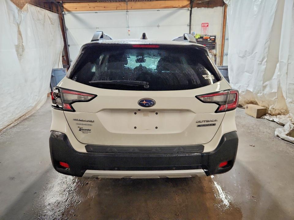 54767806 :رقم المزاد ، 4S4BTGPD0P3175726 vin ، 2023 Subaru Outback مزاد بيع