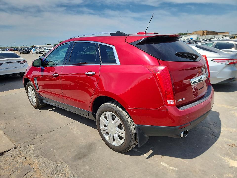 55567746 :رقم المزاد ، 3GYFNBE31FS637338 vin ، 2015 Cadillac Srx مزاد بيع