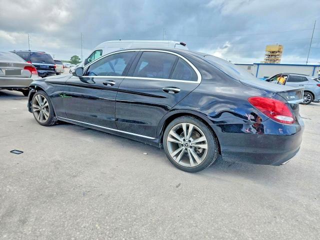 Продажа на аукционе авто 2018 Mercedes-benz C, vin: 55SWF4JBXJU244322, номер лота: 53935976