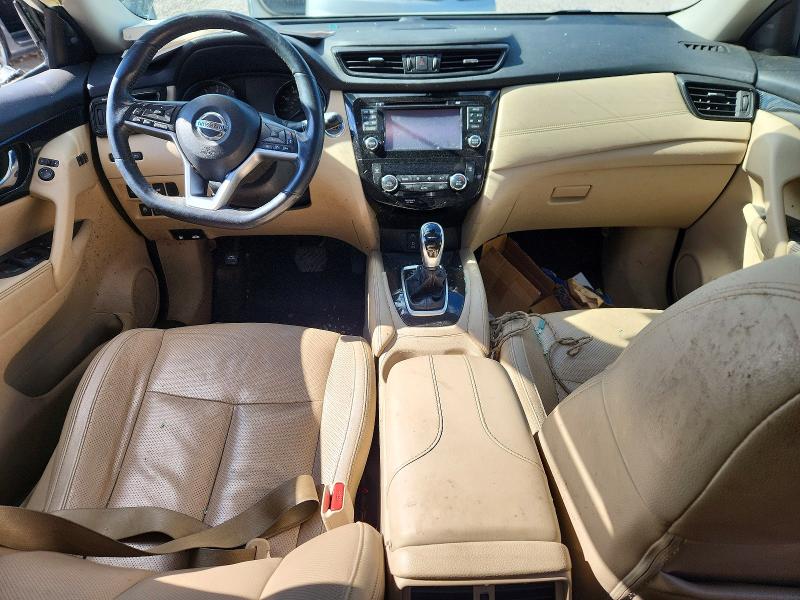 52202726 :رقم المزاد ، 5N1AT2MV5HC868109 vin ، 2017 Nissan Rogue مزاد بيع