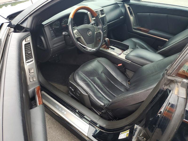 52729976 :رقم المزاد ، 1G6YV34A755603744 vin ، 2005 Cadillac Xlr مزاد بيع