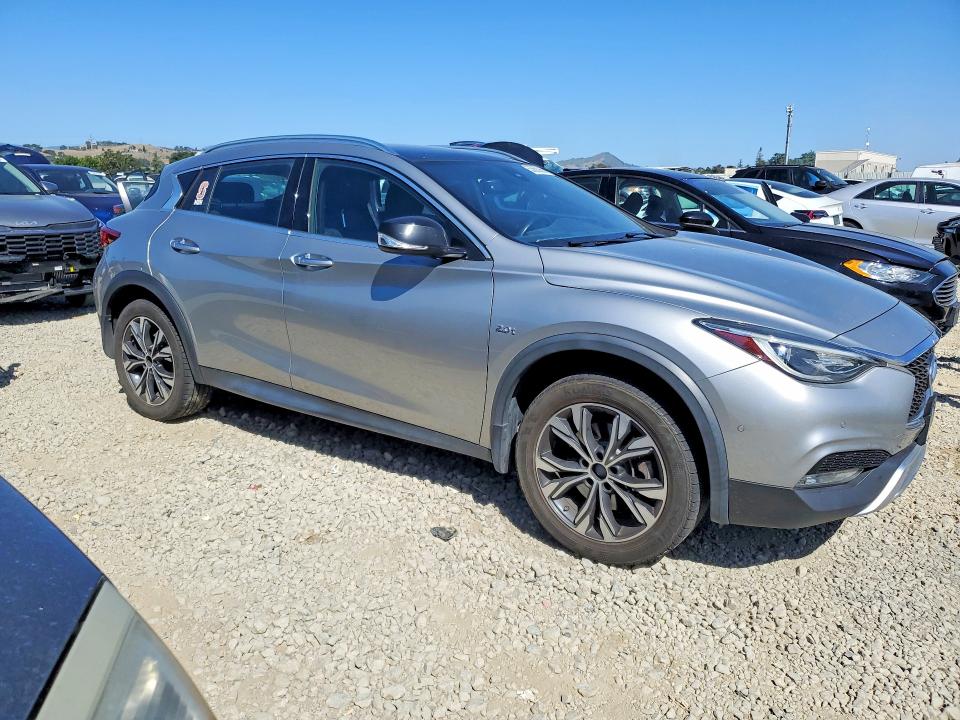 2018 Infiniti Qx30 მანქანა იყიდება აუქციონზე, vin: SJKCH5CR4JA052799, აუქციონის ნომერი: 53655966