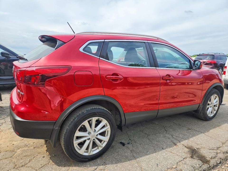 53230426 :رقم المزاد ، JN1BJ1CR7HW121559 vin ، 2017 Nissan Rogue Sport مزاد بيع