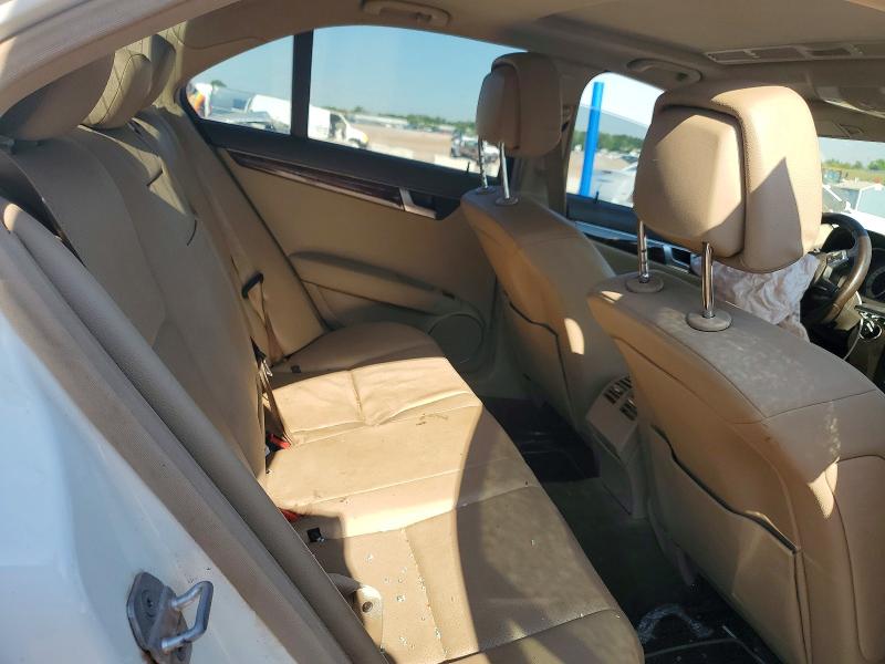 Продаж на аукціоні авто 2012 Mercedes-benz C, vin: WDDGF4HBXCR231584, номер лоту: 53342226