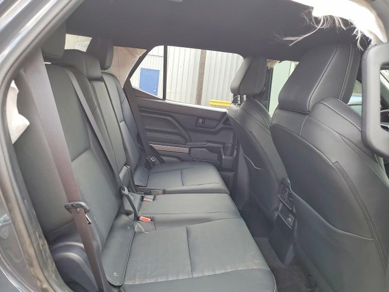 55624416 :رقم المزاد ، JTEVA5BR7S5071192 vin ، 2025 Toyota 4runner مزاد بيع