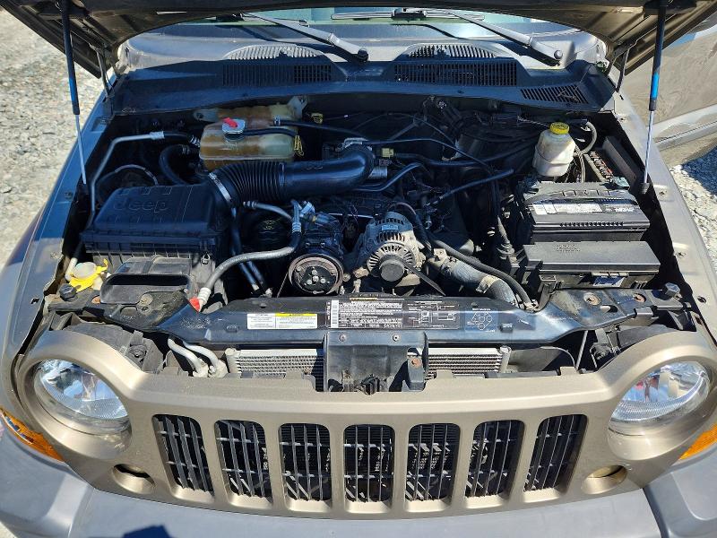 2005 Jeep Liberty მანქანა იყიდება აუქციონზე, vin: 1J4GK48K35W529561, აუქციონის ნომერი: 49882166