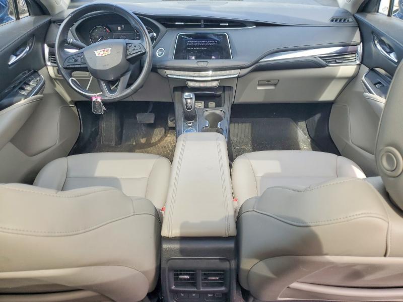 52183706 :رقم المزاد ، 1GYAZAR46KF118053 vin ، 2019 Cadillac Xt4 مزاد بيع